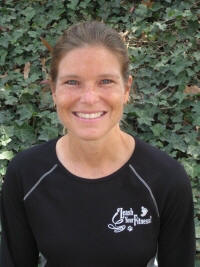 Lara certified dog trainer